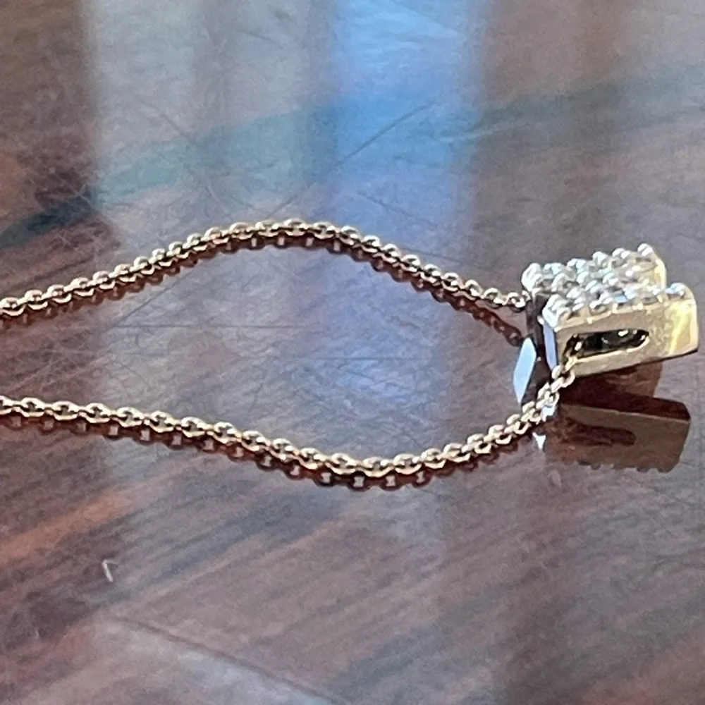 18K White Gold Diamond Initial “M” Necklace - Picture 3 of 7